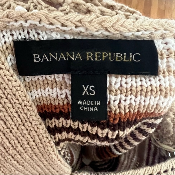 Banana republic neutral crochet tank top - Picture 6 of 6